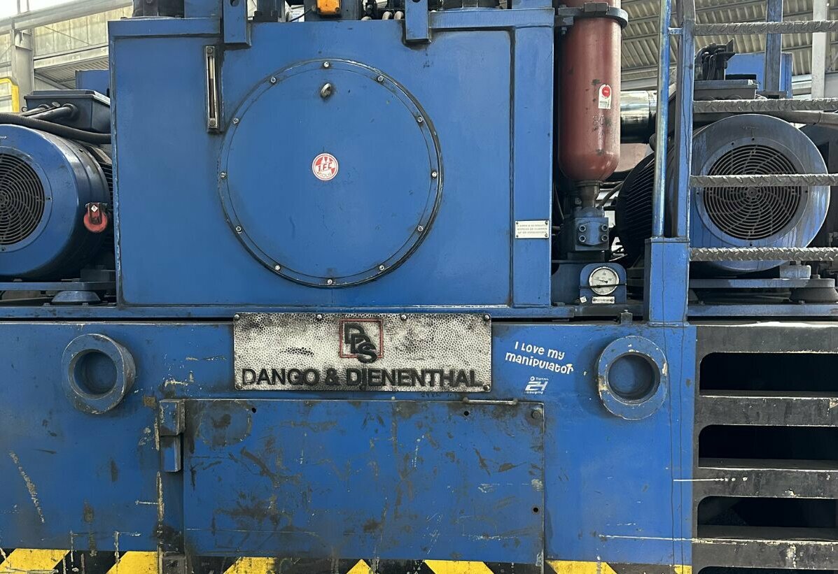 mobiler Schmiedemanipulator bei Hammerwerk Erft im Einsatz