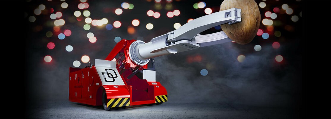 Nutcracker manipulator