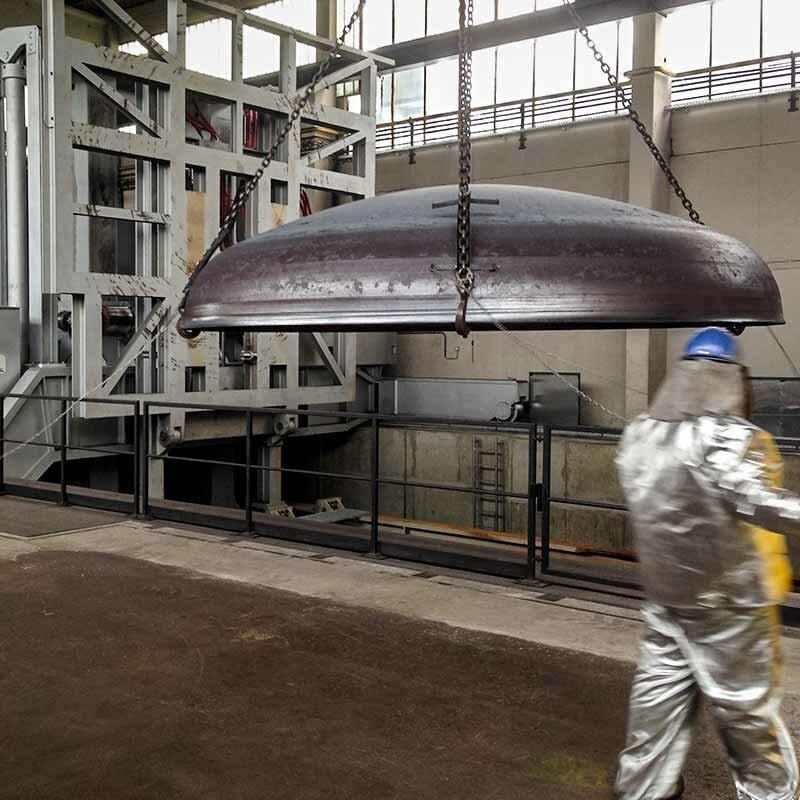 Transport von schweren Metallteilen