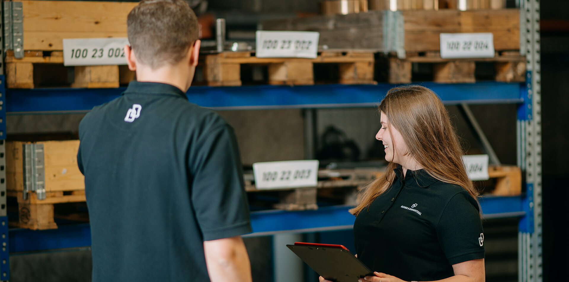 DD Maschinenbau Mitglieder bei der Arbeit - kaufmännische Industriekaufleute